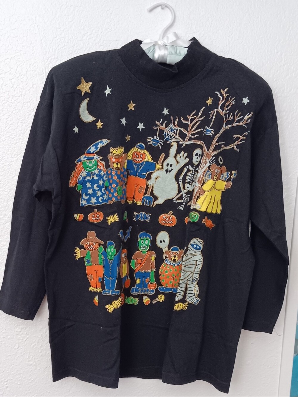 Vintage Black Halloween Costume Character tshirt